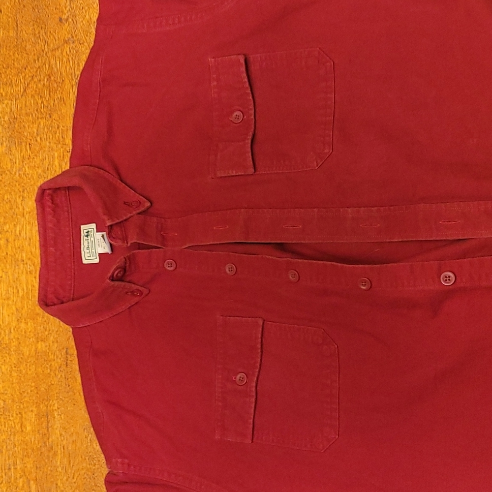 L.L. Bean dark red chamois shirt. size xl-tall